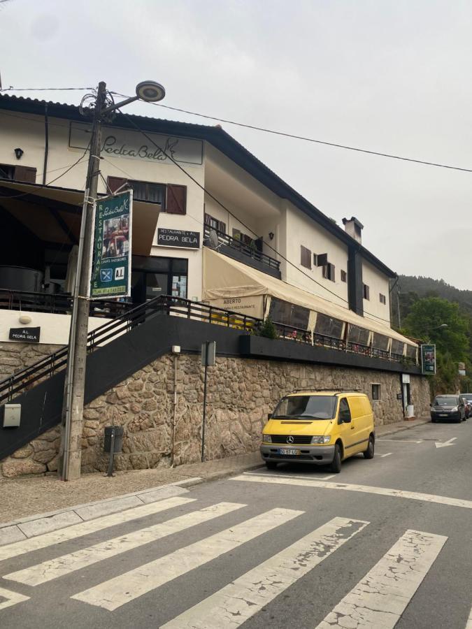 לינה וארוחת בוקר Rio Caldo Pedra Bela מראה חיצוני תמונה